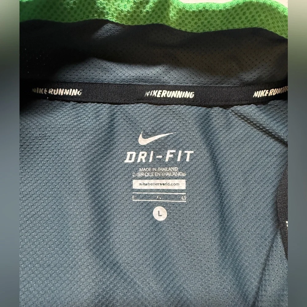 Nike Dri-Fit Dark Grey Green Men’s Large Half Zip Running Jacket